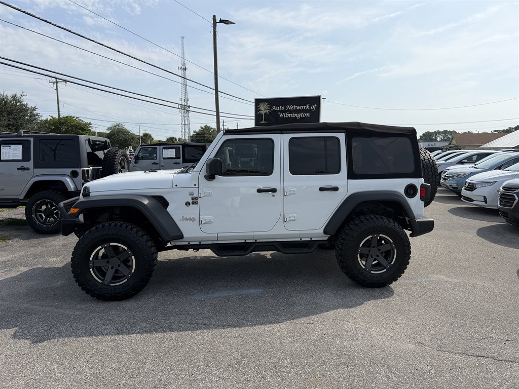 2020 Jeep Wrangler - $25,995