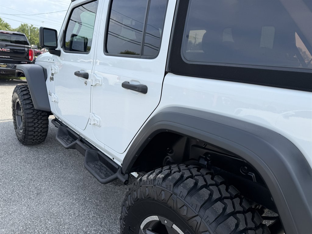 2020 Jeep Wrangler - $25,995