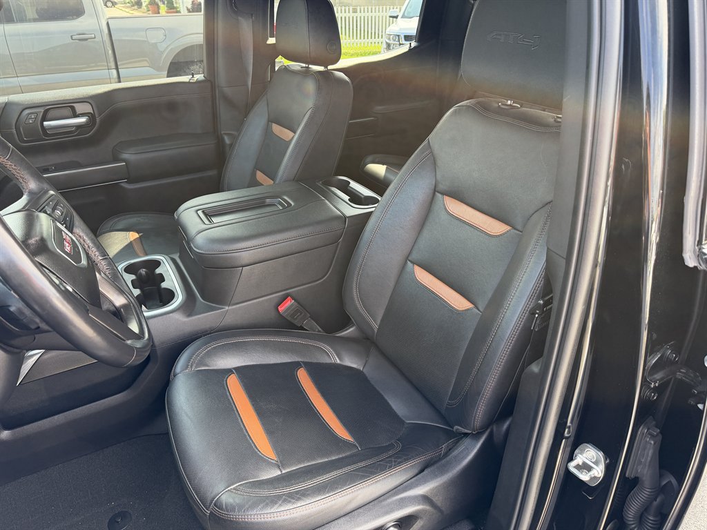 2021 GMC Sierra - $43,999