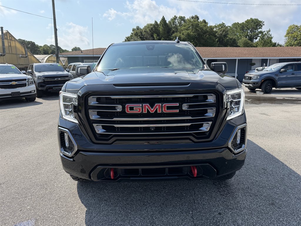 2021 GMC Sierra - $43,999