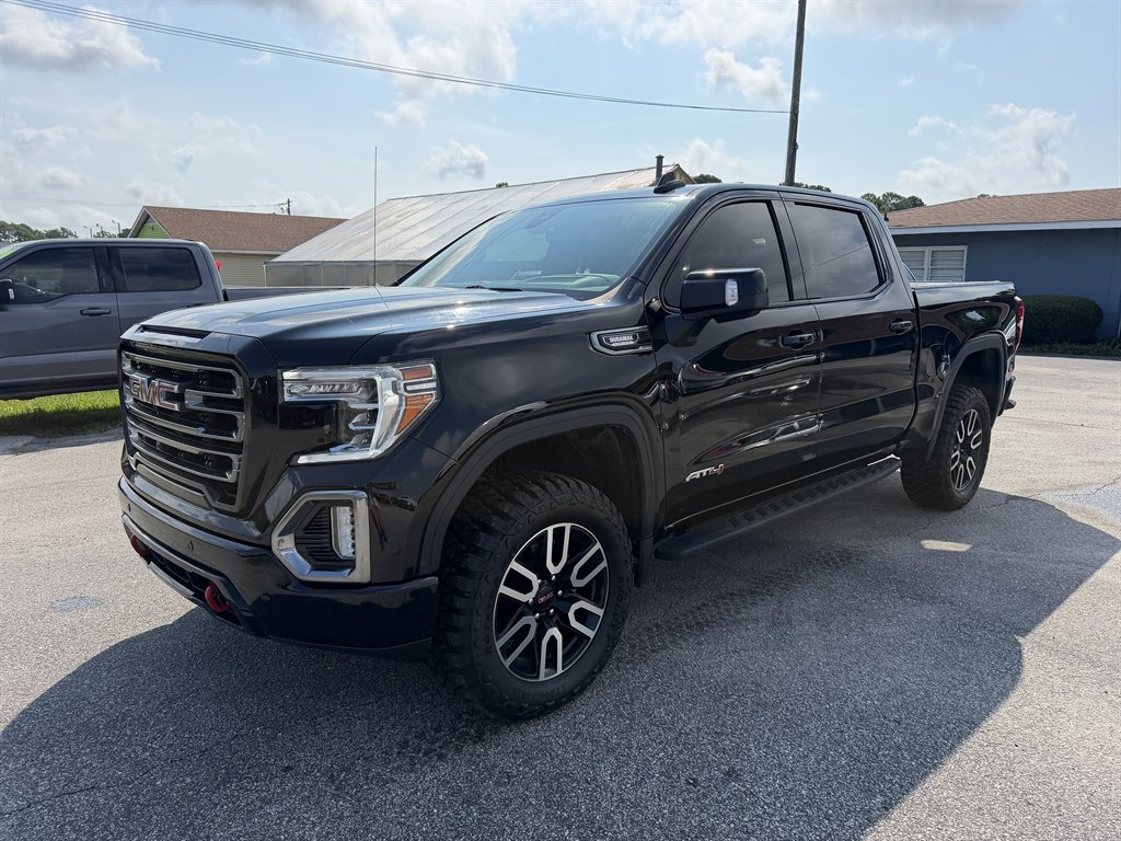 2021 GMC Sierra - $43,999