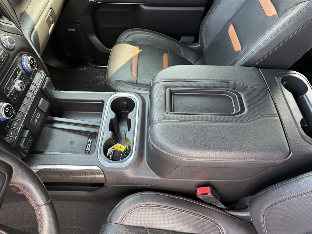 2021 GMC Sierra - $43,999