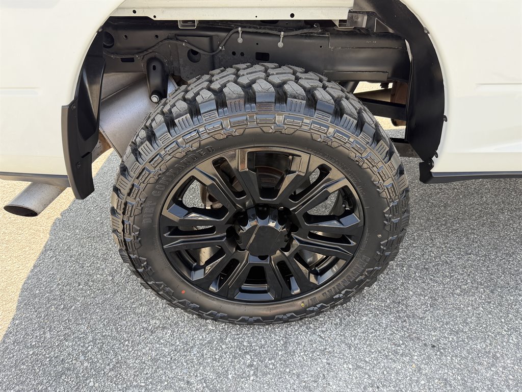 2022 Ram 2500 - $29,995