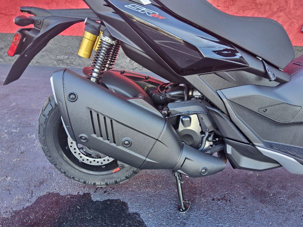 2027 Aprilia SR GT 400 - $7,249