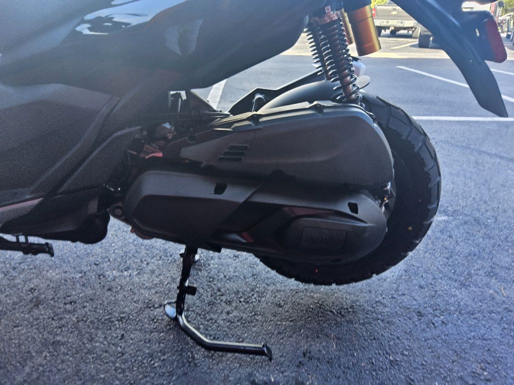 2027 Aprilia SR GT 400 - $7,249
