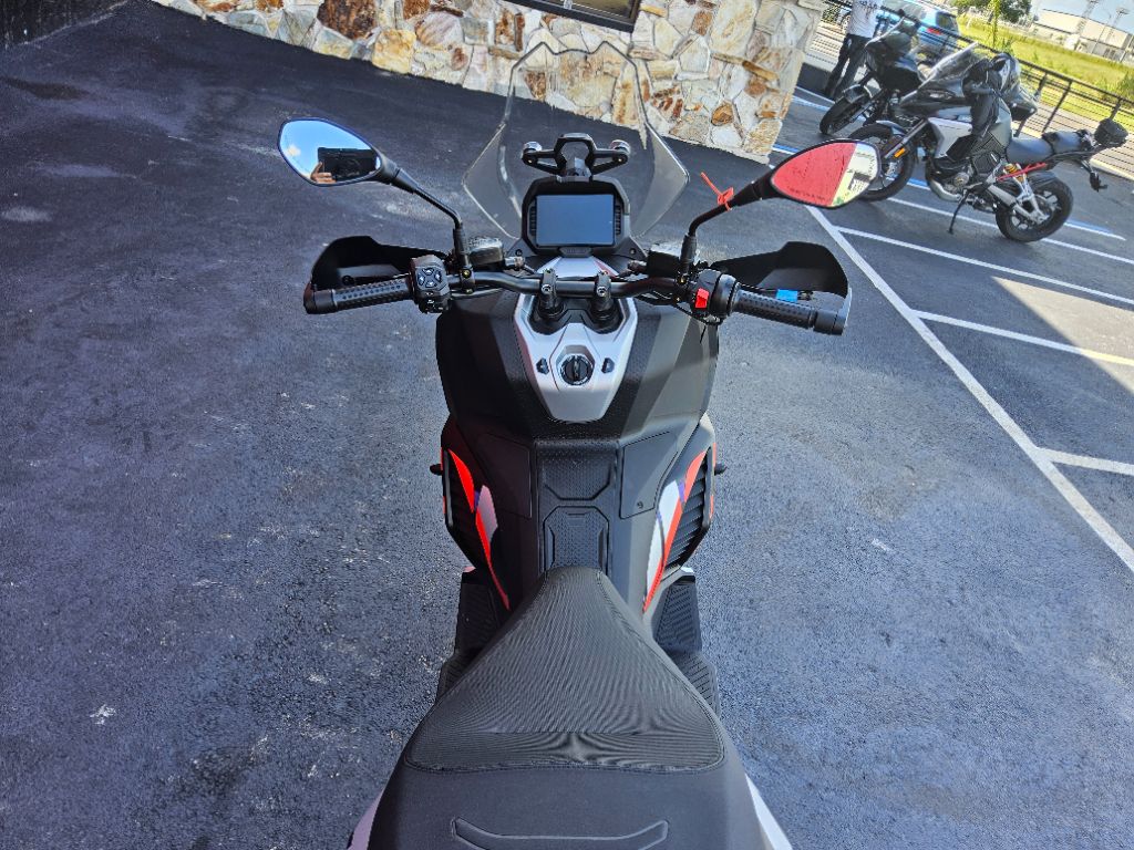 2027 Aprilia SR GT 400 Rally - $7,499