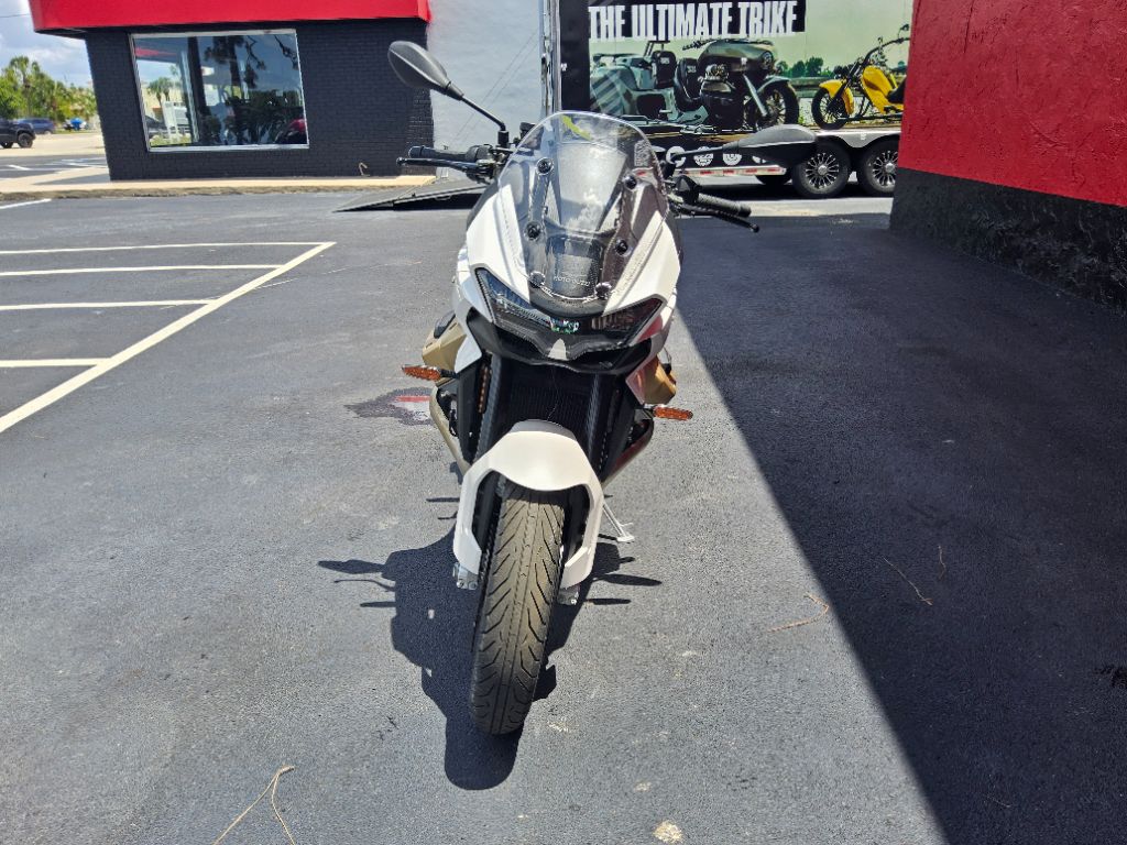 2023 Moto Guzzi V100 - $9,500