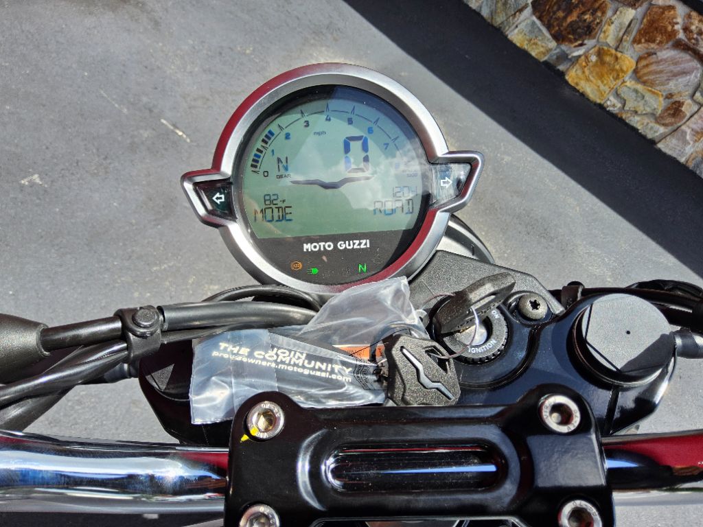2027 Moto Guzzi V7 Special 1969 - $10,490