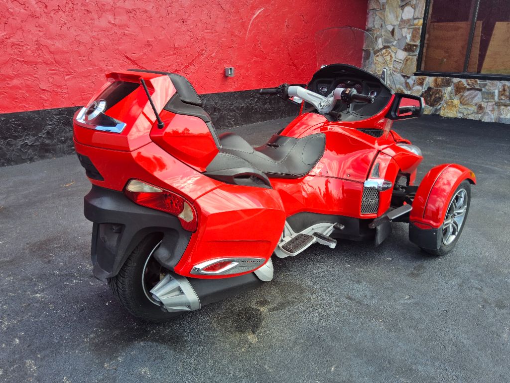 2012 Can-am Spyder - $7,995