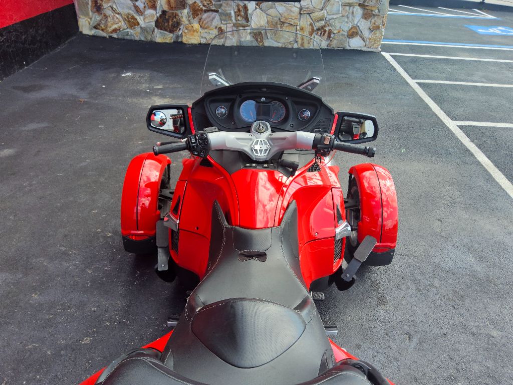 2012 Can-am Spyder - $7,995