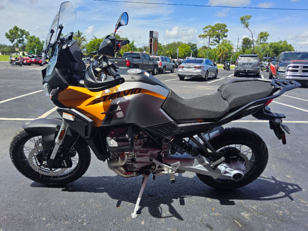 2025 Moto Guzzi STELVIO PFF - $13,995