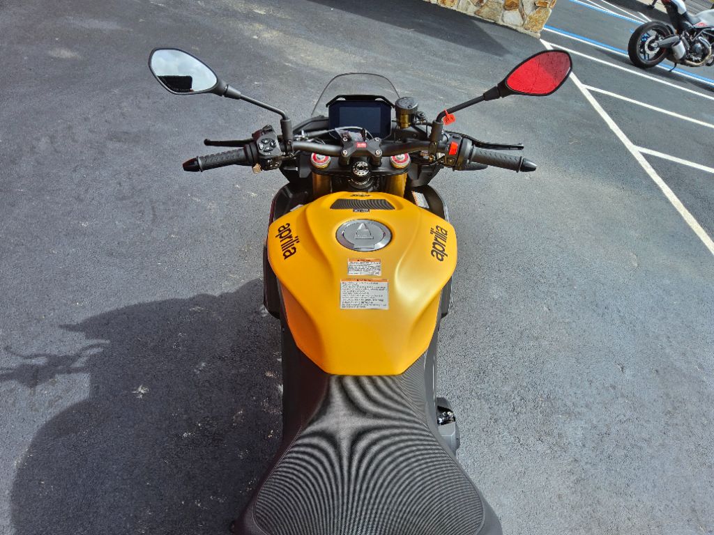 2027 Aprilia Tuono V4 1100 - $16,699