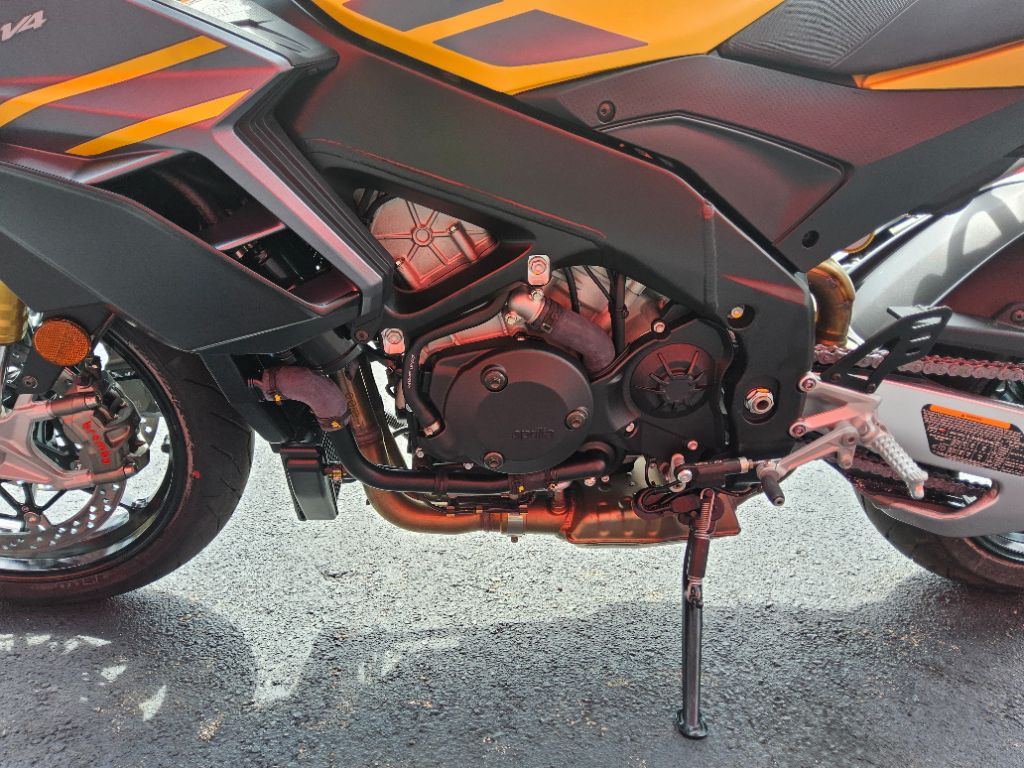 2027 Aprilia Tuono V4 1100 - $16,699