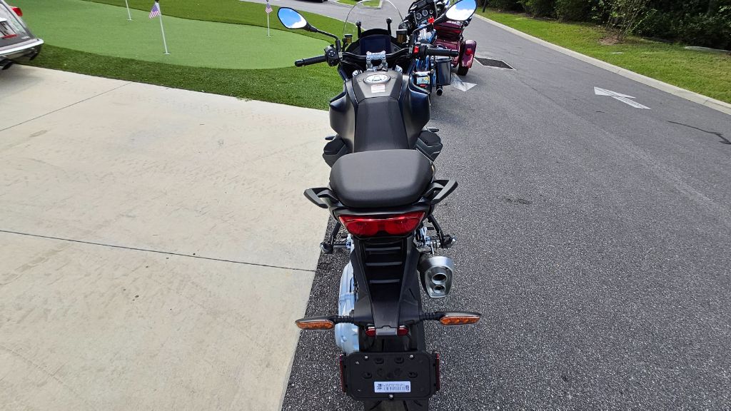2025 Moto Guzzi V100 - $11,995