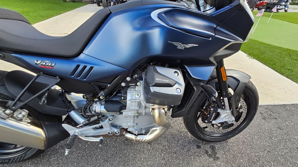 2025 Moto Guzzi V100 - $11,995