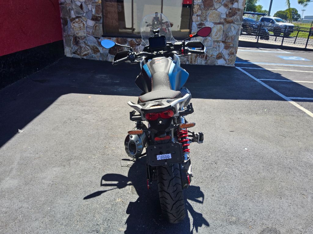 2027 Moto Guzzi V85 Tt - $14,390