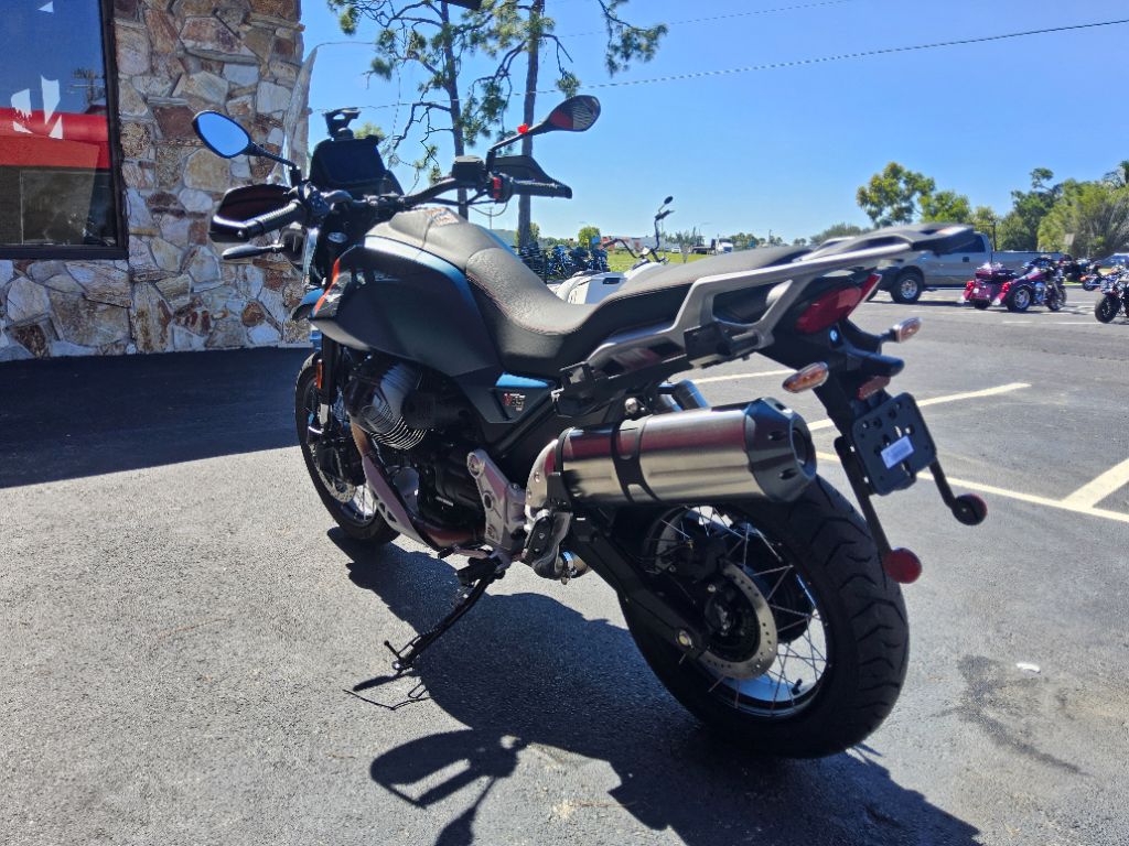 2027 Moto Guzzi V85 Tt - $14,390