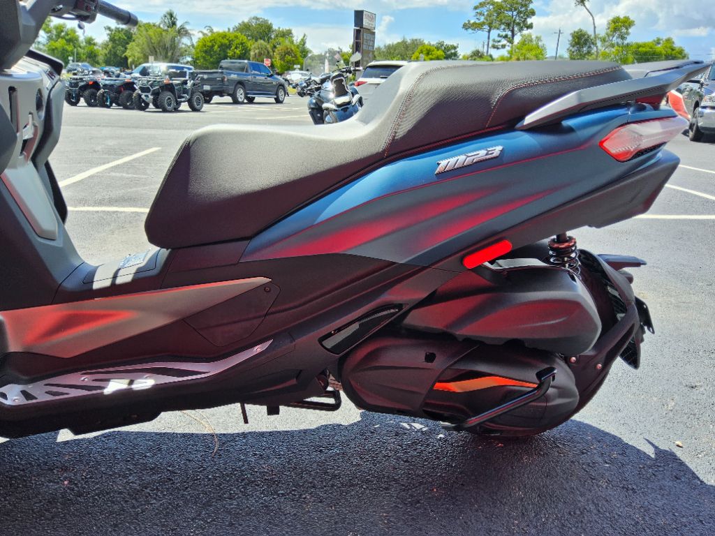 2025 Piaggio Mp3 - $9,995