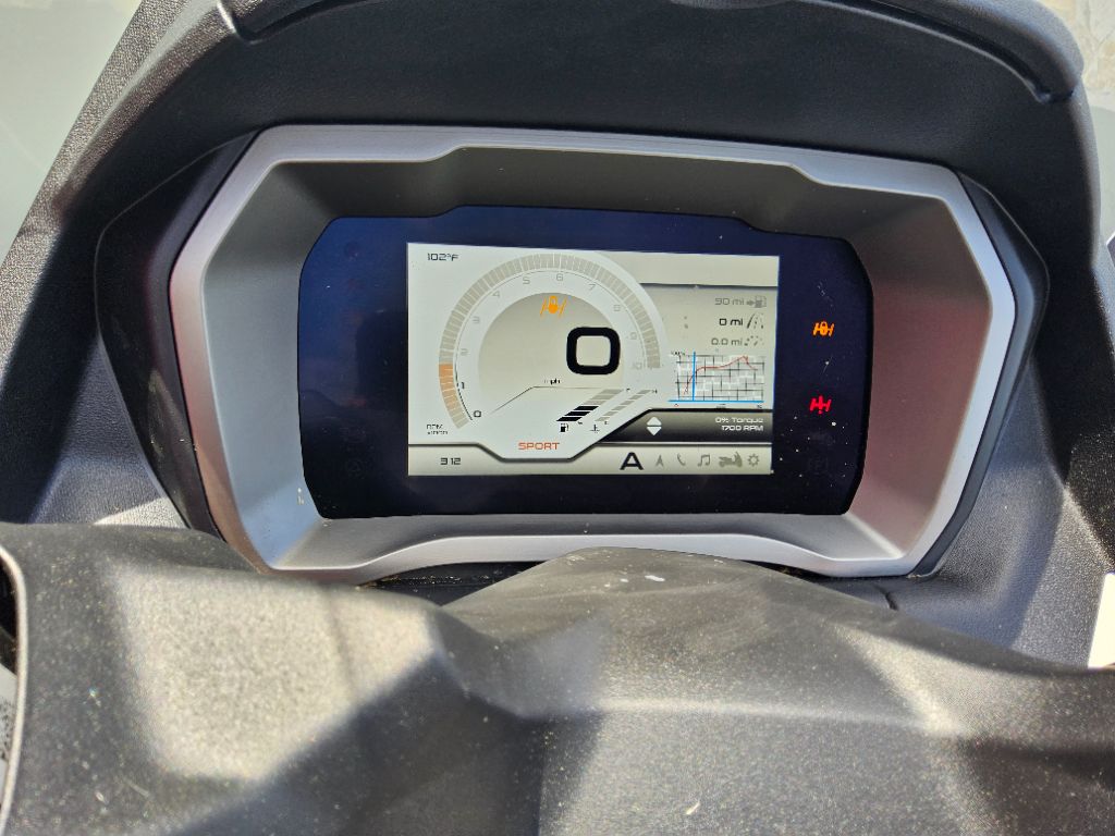 2025 Piaggio Mp3 - $9,995