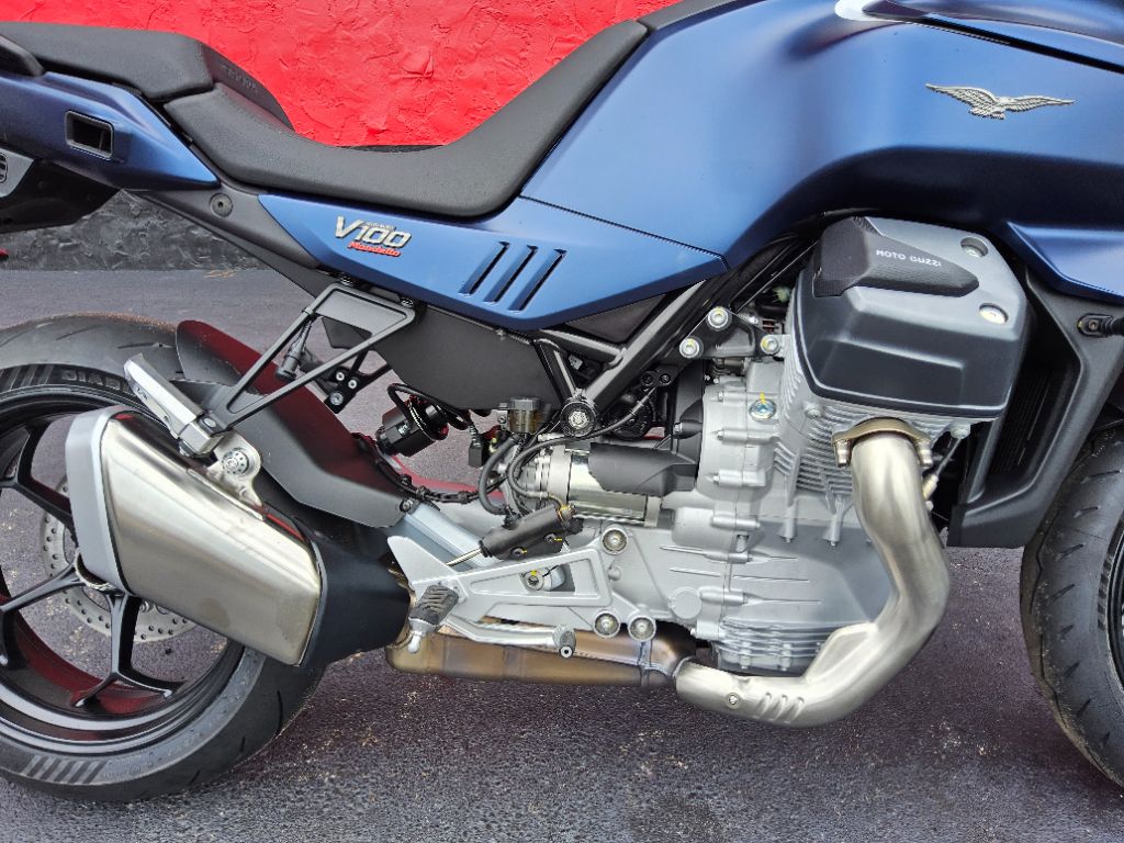 2027 Moto Guzzi V100 - $15,990