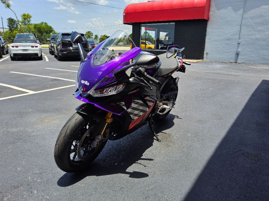 2027 Aprilla RSV4 1100 Factory - $26,999