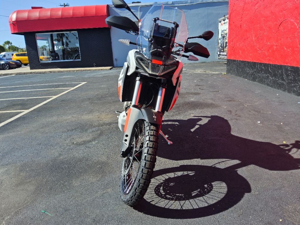 2026 Aprila Tuareg 660 - $12,499