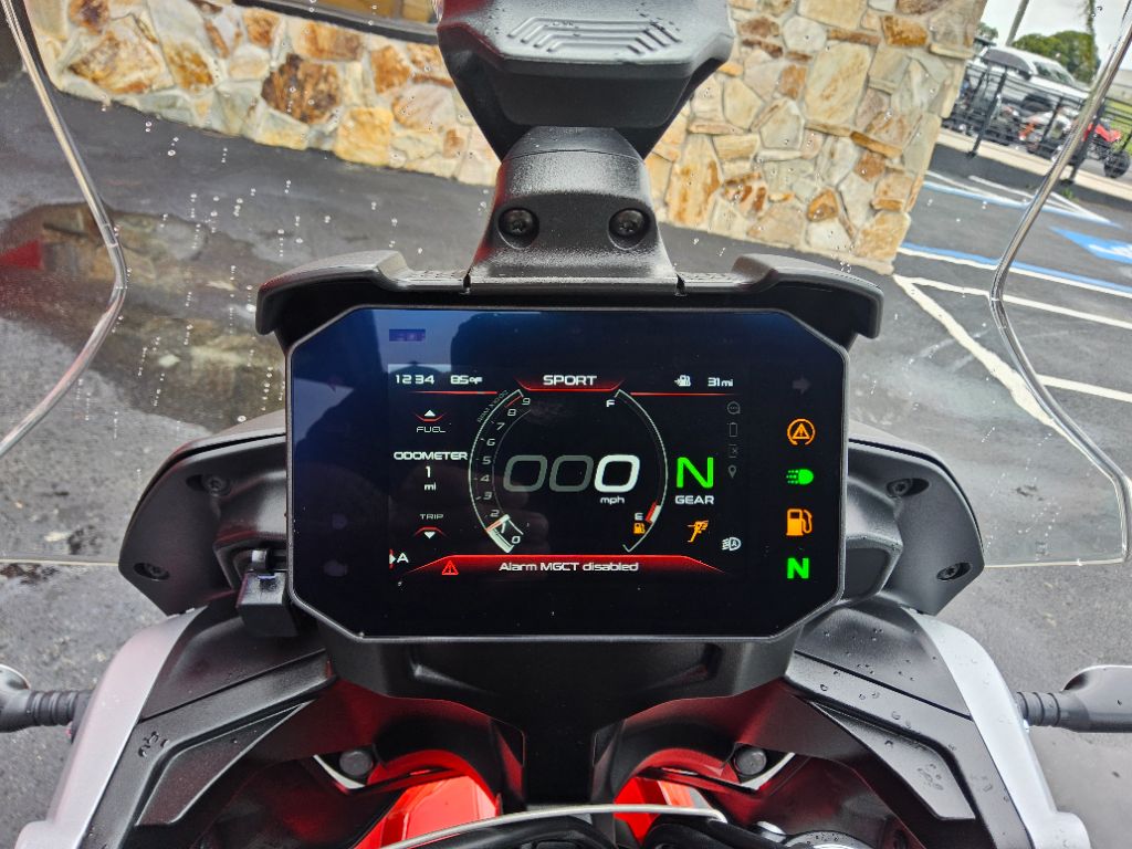 2027 Moto Guzzi V85 Tt - $12,790