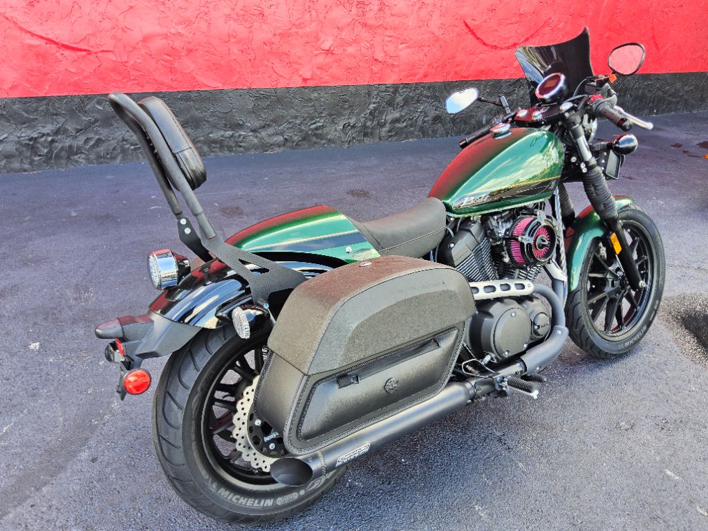 2015 Yamaha Bolt - $4,999