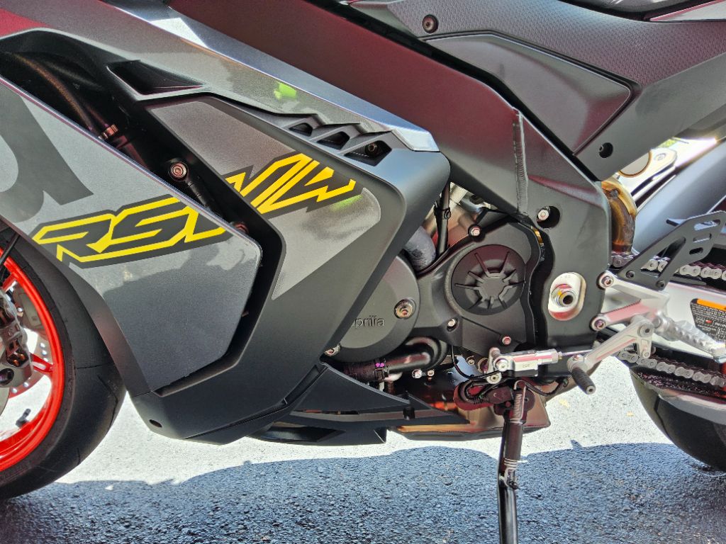 2027 Aprilia Rsv4 - $19,699