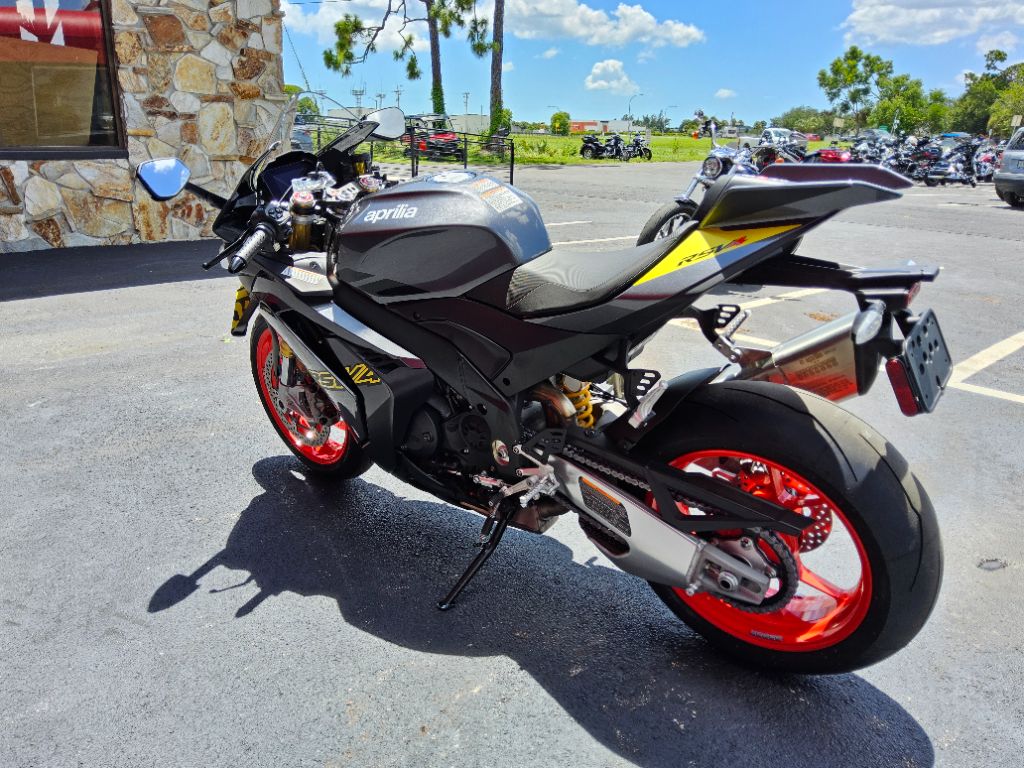 2027 Aprilia Rsv4 - $19,699