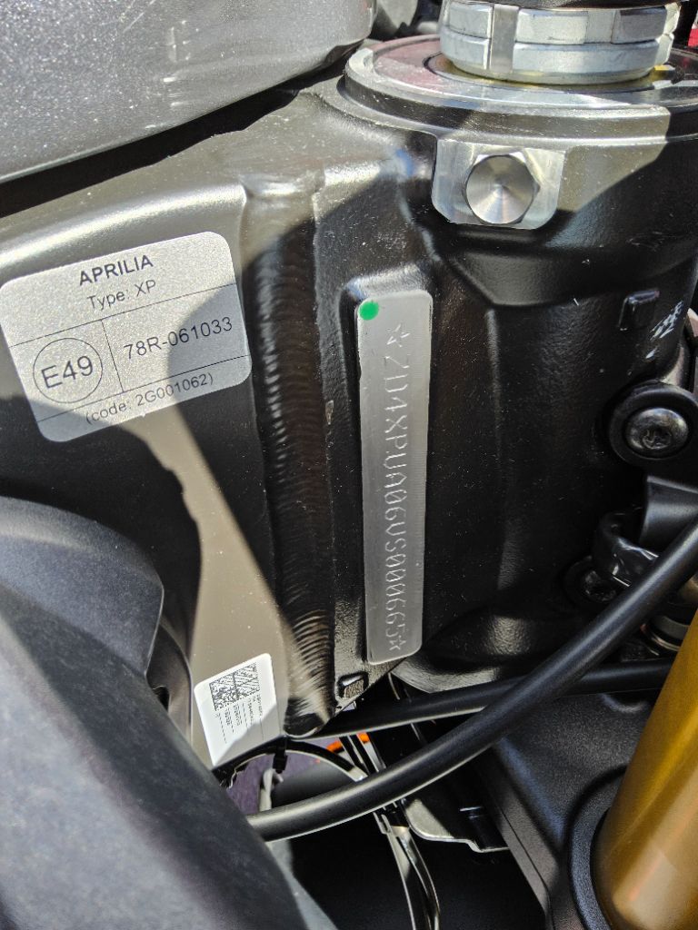 2027 Aprilia Rsv4 - $19,699