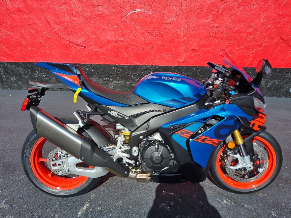 2027 Aprilia Rsv4 - $19,699