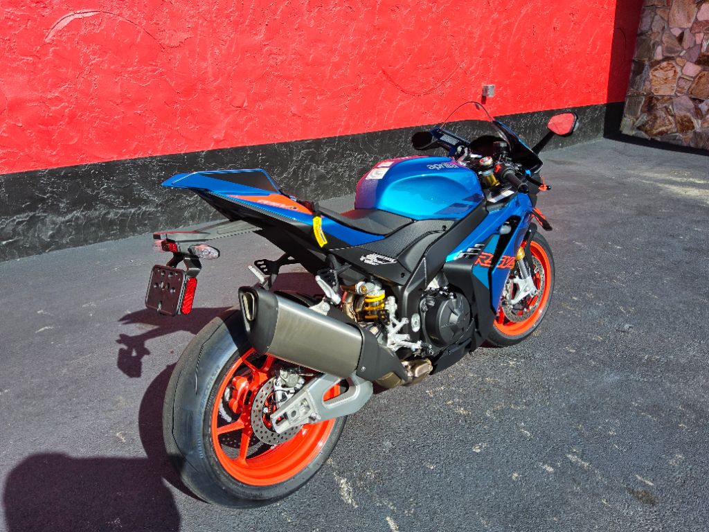 2027 Aprilia Rsv4 - $19,699