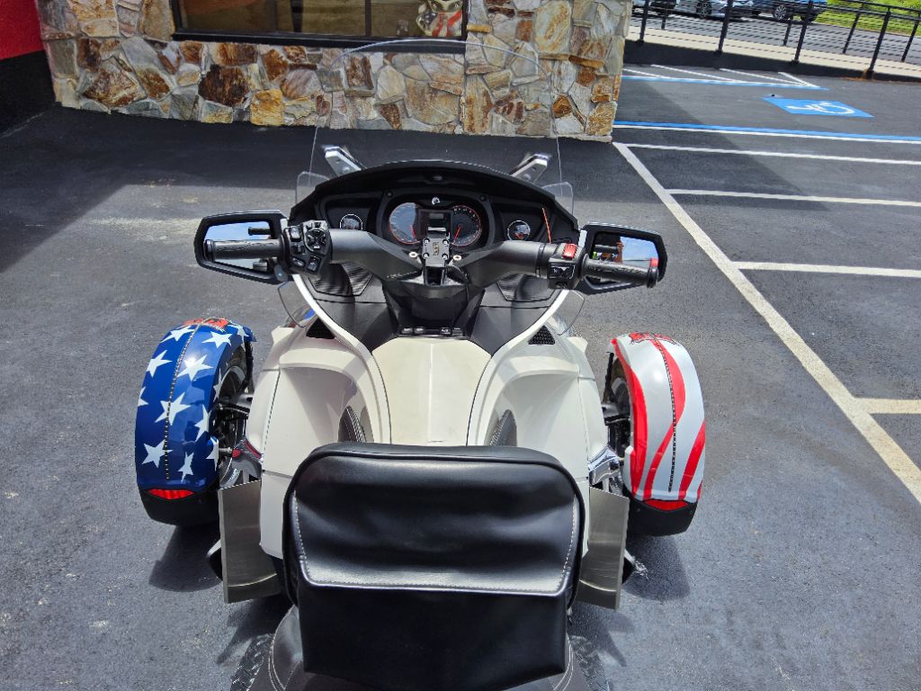 2012 Can-am Spyder - $8,999