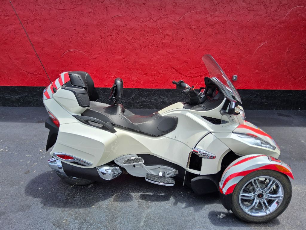 2012 Can-am Spyder - $8,999