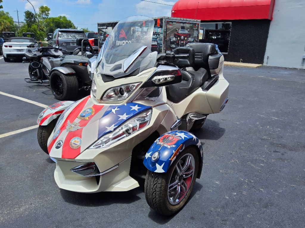 2012 Can-am Spyder - $8,999