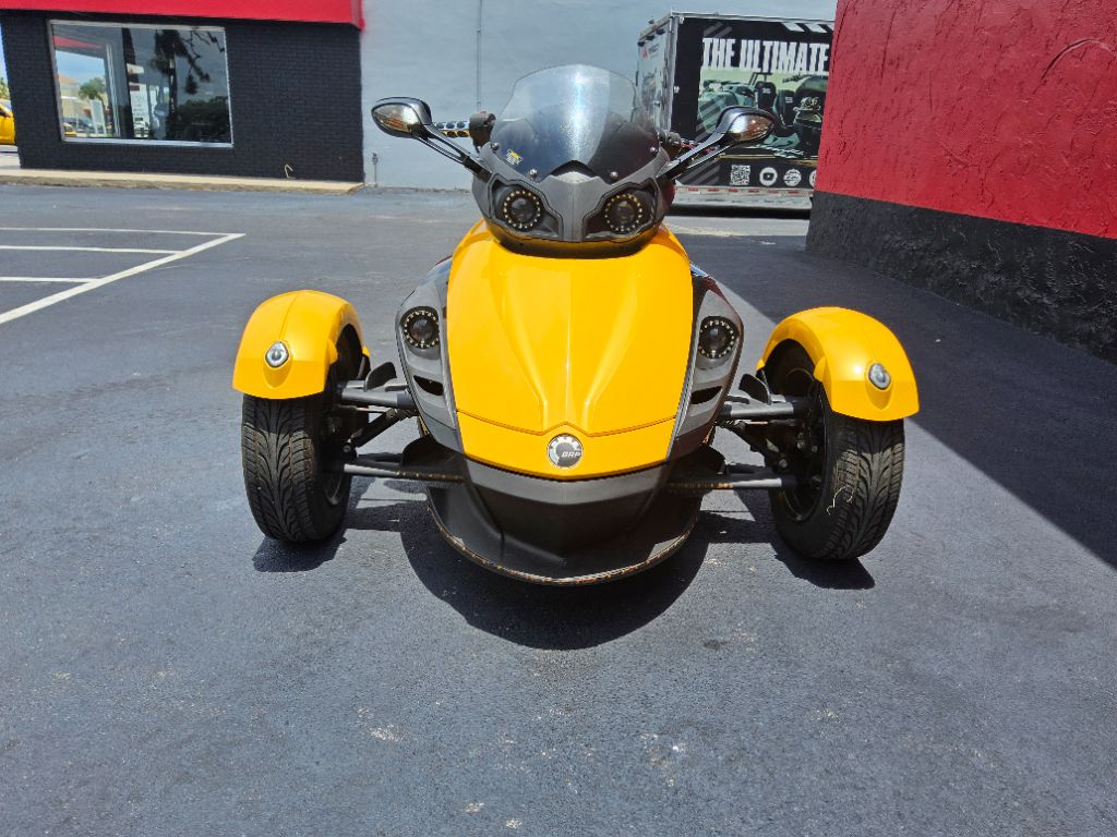 2009 Can-am Spyder - $6,995