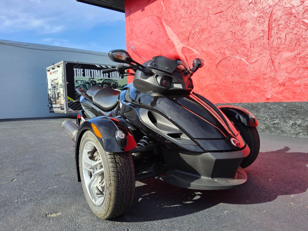 2012 Can-am Spyder - $8,800