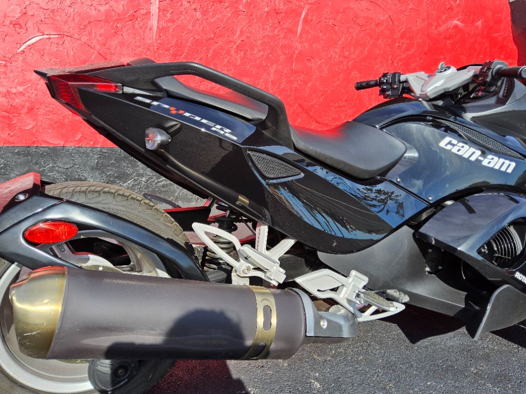 2012 Can-am Spyder - $8,800