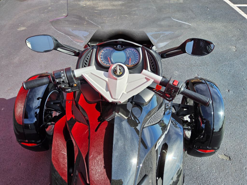 2012 Can-am Spyder - $8,800