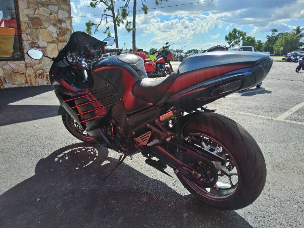 2016 Kawasaki Ninja Zx-14r - $9,999