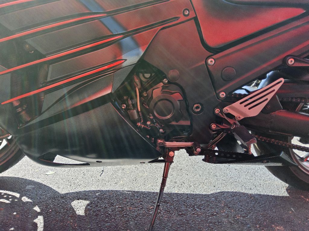 2016 Kawasaki Ninja Zx-14r - $9,999
