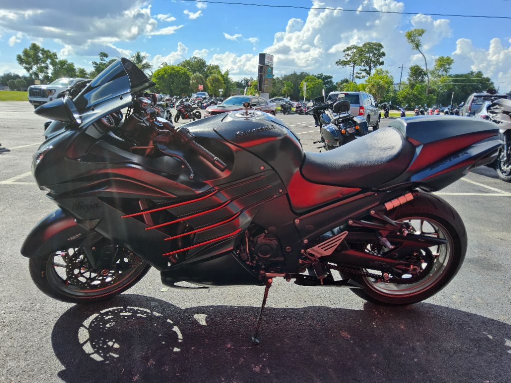 2016 Kawasaki Ninja Zx-14r - $9,999