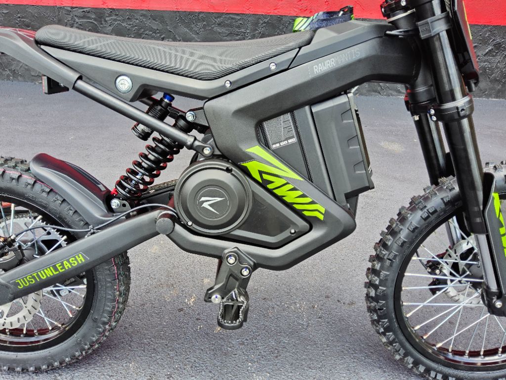 2025 Rawrr Mantis Mini R17