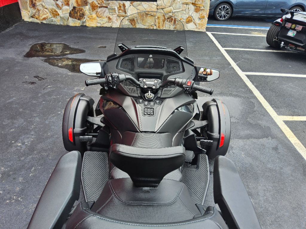 2023 Can-am Spyder - $21,500
