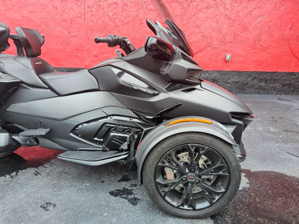 2023 Can-am Spyder - $21,500