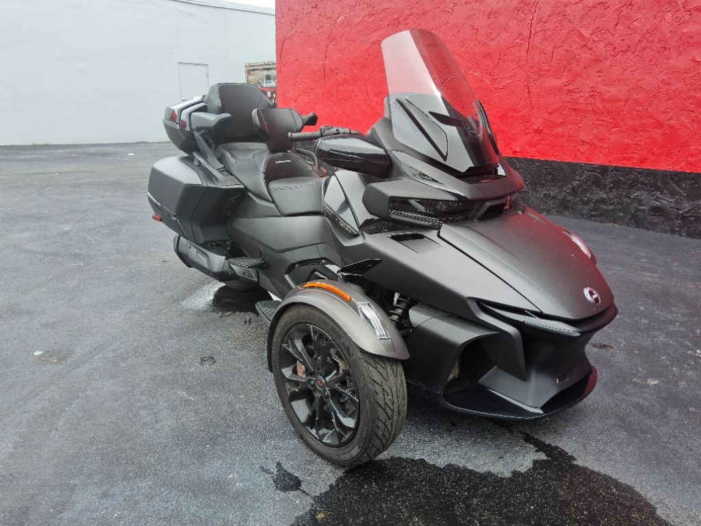 2023 Can-am Spyder - $21,500