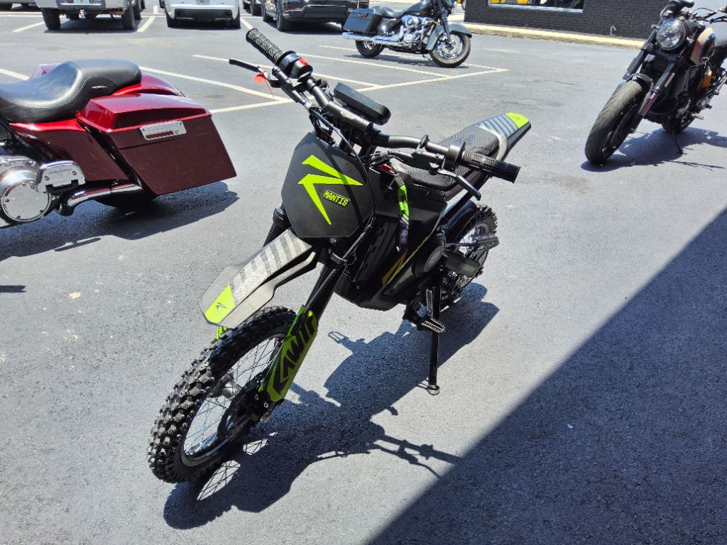 2025 Rawrr Mantis Mini R - $2,399