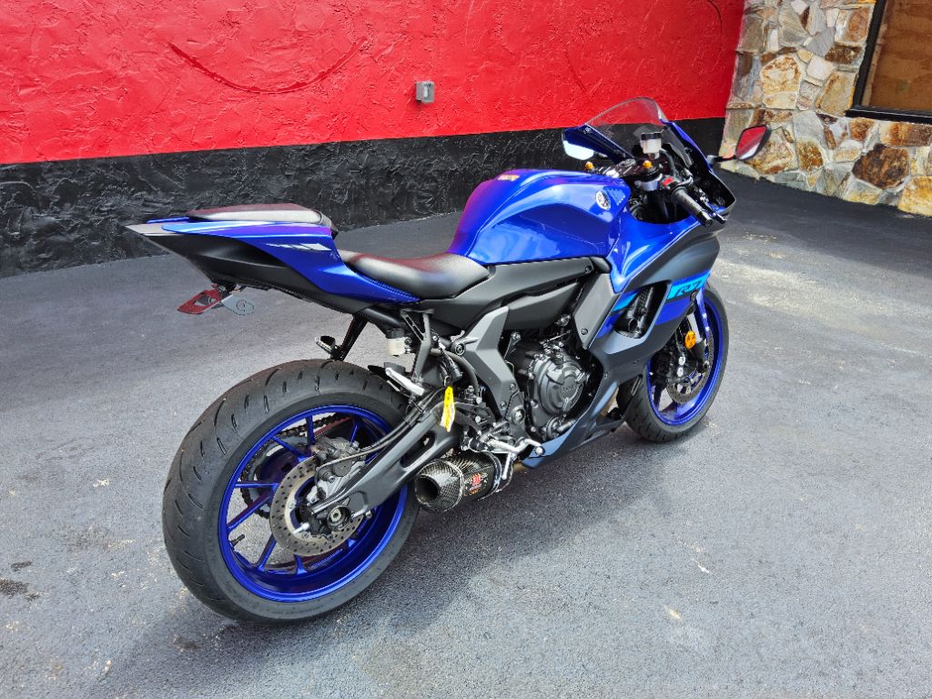 2023 Yamaha R7