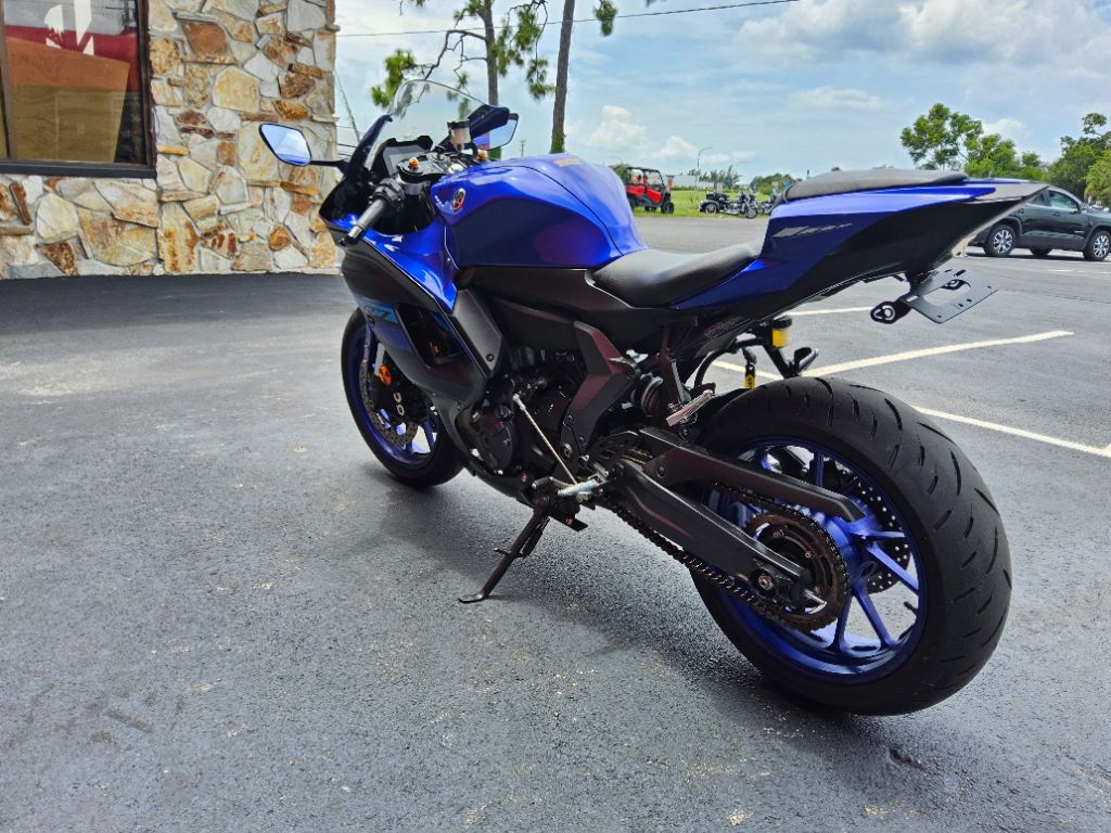 2023 Yamaha R7
